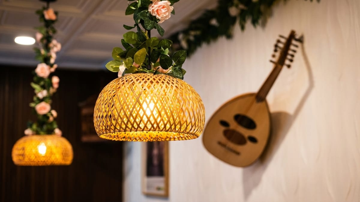 A glimpse inside Dama Rose